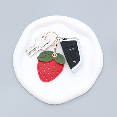 Xeewen 2 pacote fofo Airtag Leather Keychain, capa de anel de tecla laranja de Strawberry para Apple Airtag For Women Girls