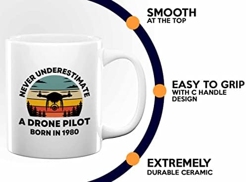 Bubble abraços 1980 Caneca de café de aniversário 11oz White, Drone Pilot Nascido em 1980-42nd Aniversário Presente Turn2 Nascido em 1980 Drone Pilots Aviação RC Quadcopter Operador Airline