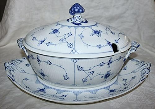 Royal Copenhague Blue Fluted Plain Oval Tureen com Stand