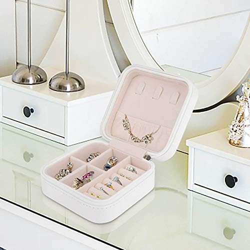 Caixa de jóias pequenas, viagens pequenas organizadoras de armazenamento de exibição portátil para anéis Brincos colar, presentes para meninas mulheres, alfabeto K padrão