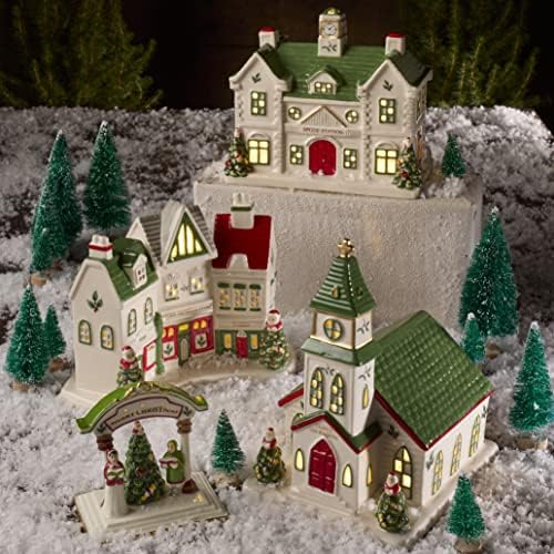 Spode - Coleção de árvores de Natal, Decrative Christmas Village Christmas Carolers, 3,25 ”x 2,2”, feita de porcelana, estatueta, decoração em casa em miniatura