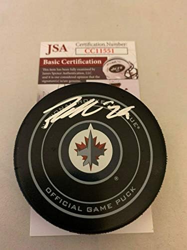 Patrik Laine assinou o jogo oficial do Winnipeg Jets Puck autografado JSA - Pucks autografados da NHL