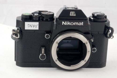 Câmera de filme preta Nikon Nikkormat El SLR; apenas o corpo