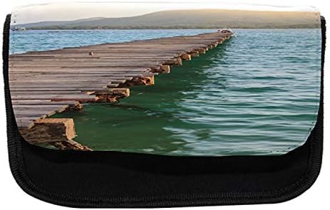 Caixa de lápis Ambesonne Beach Pathway, mar de ponte de madeira, píer, saco de lápis de caneta com zíper duplo, 8,5 x 5,5, verde marrom