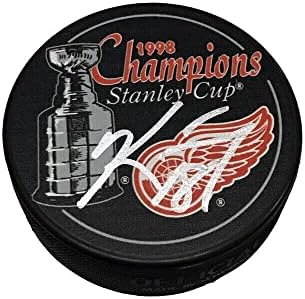 Kirk Maltby assinou 1998 campeões da Stanley Cup Puck - Detroit Red Wings - Pucks autografados da NHL