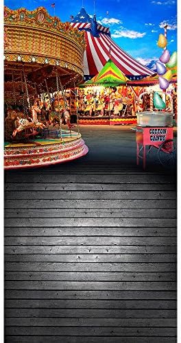 Cenário fotográfico - parque de diversões com carrossel e algodão doce de tecido sem costura