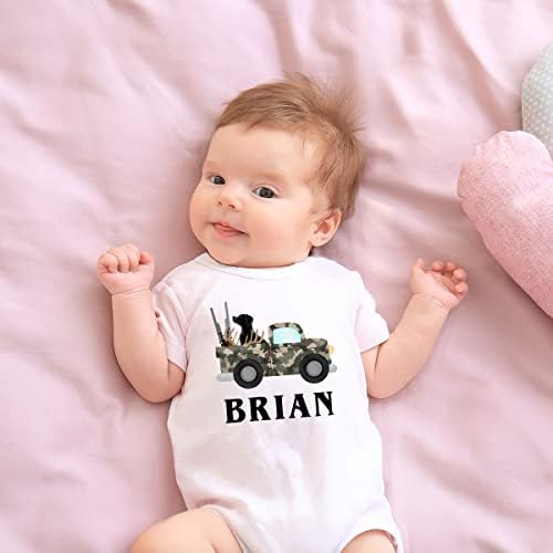Caçar bebê Nome personalizado Bodysuit de bebê, nome fofo de caça bebê pano infantil personalizado, camuflagem de caminhões