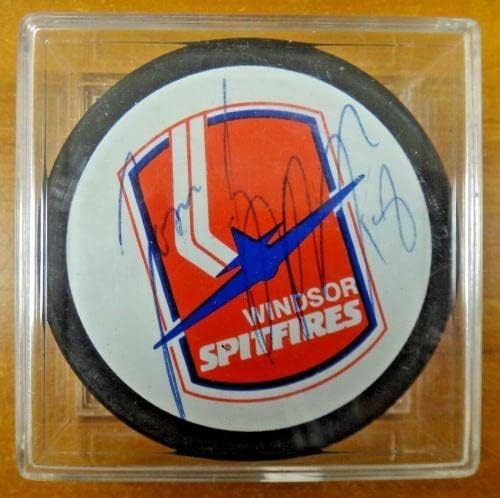 Jason Spezza assinou Windsor Spitfires Ohl Hockey Puck com JSA CoA - Pucks autografados da NHL