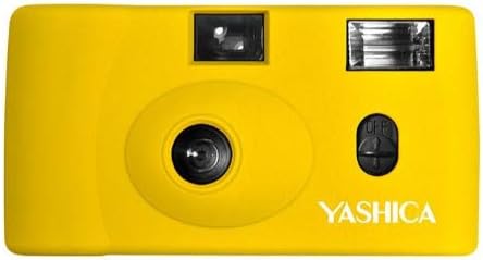 Yashica MF-1 Snapshot Art 35mm Câmera de filme com 1 Yashica 400 e 3 Kodak GC/Ultramax 400 Film Rolls Bundle