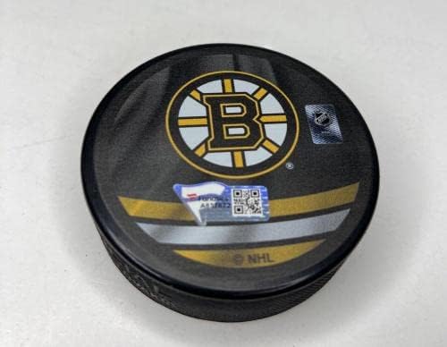 Willie O'Ree Boston Bruins assinou fanáticos por disco A837872 - Pucks autografados da NHL