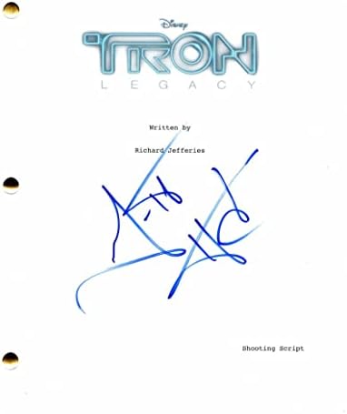 Garrett Hedlund assinou o autógrafo Tron Legacy Full Movie Script - Co -estrelando: Jeff Bridges, Olivia Wilde, Michael